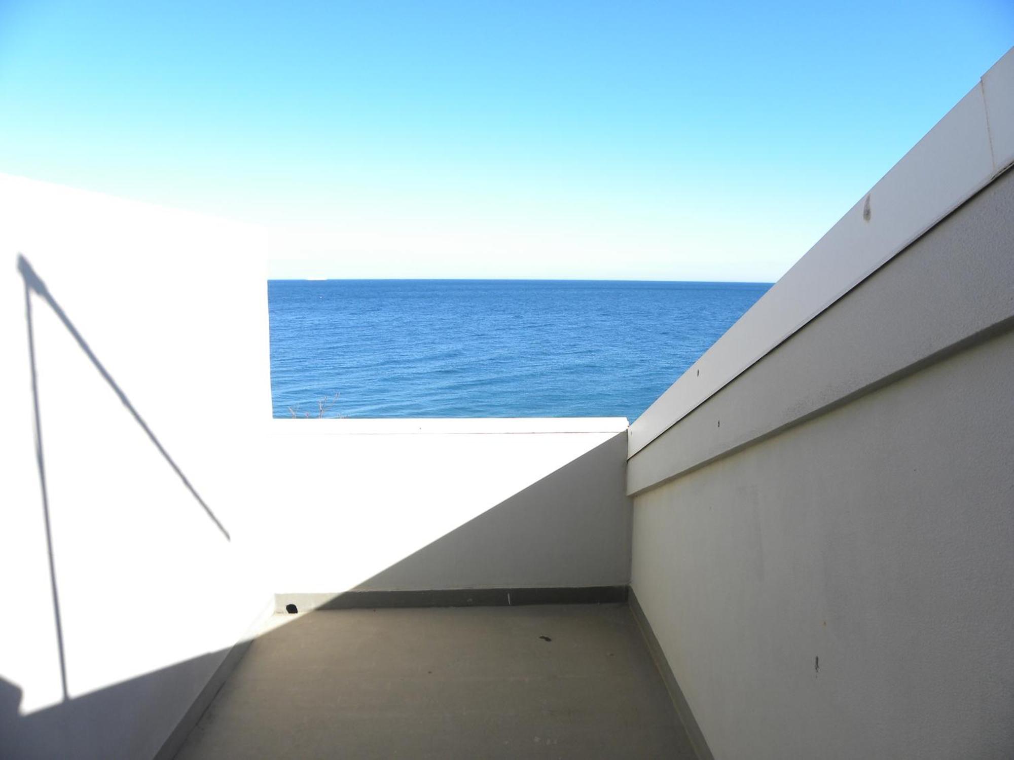 Mirone Apartment Fronte Mare Beachfront House Roccalumera Dış mekan fotoğraf
