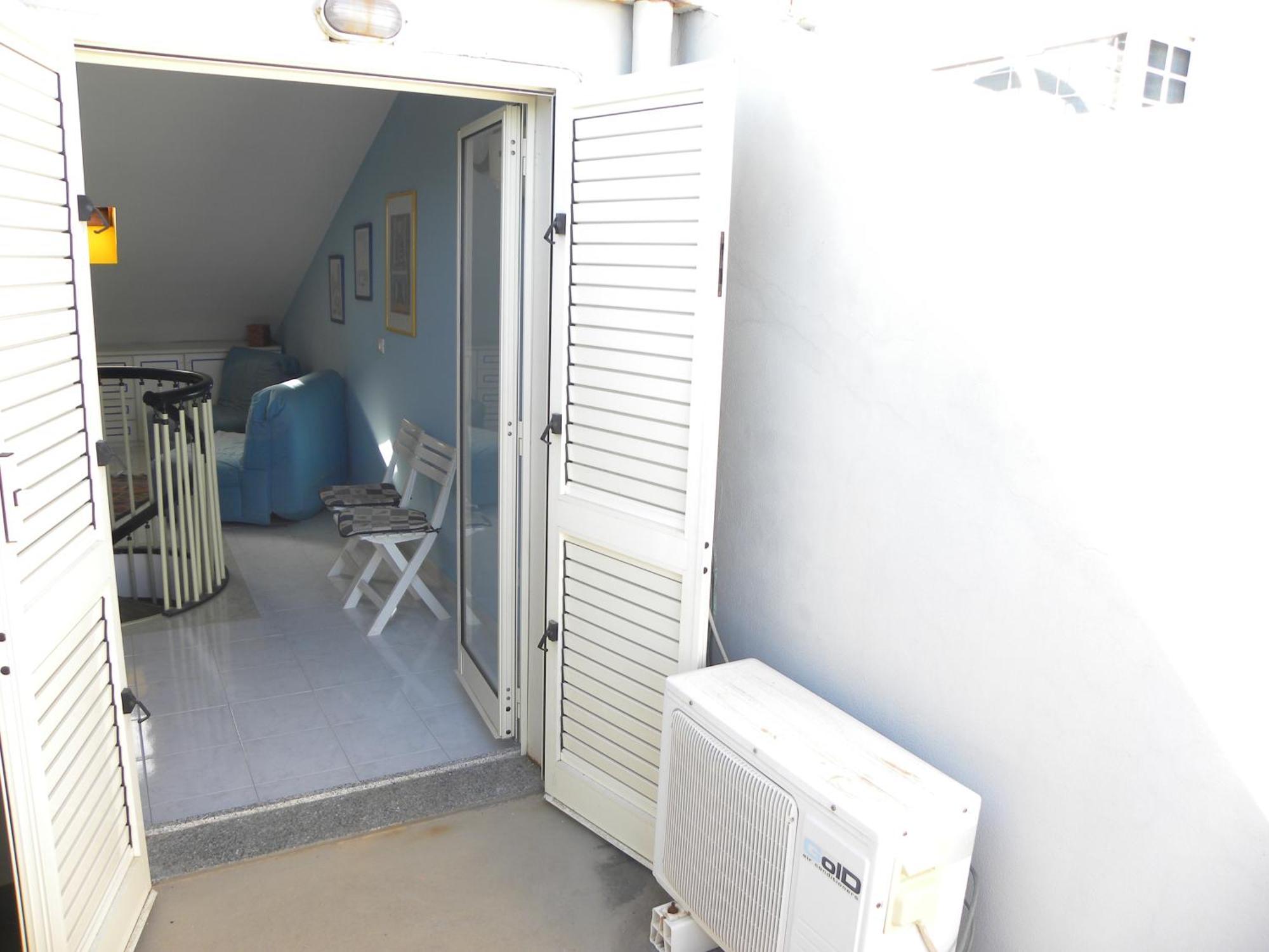 Mirone Apartment Fronte Mare Beachfront House Roccalumera Dış mekan fotoğraf